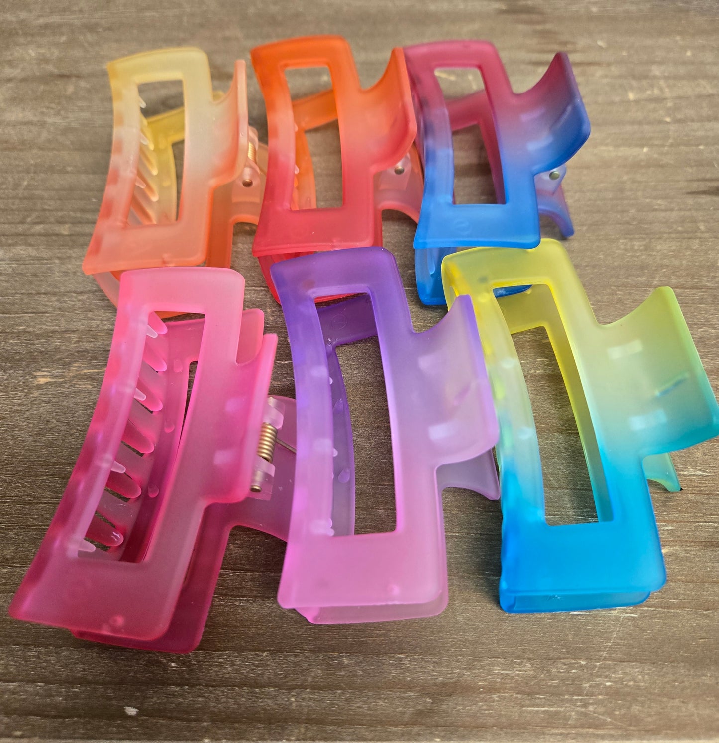 π Kristi's Summer Ombre Claw Clips β Just $7! π