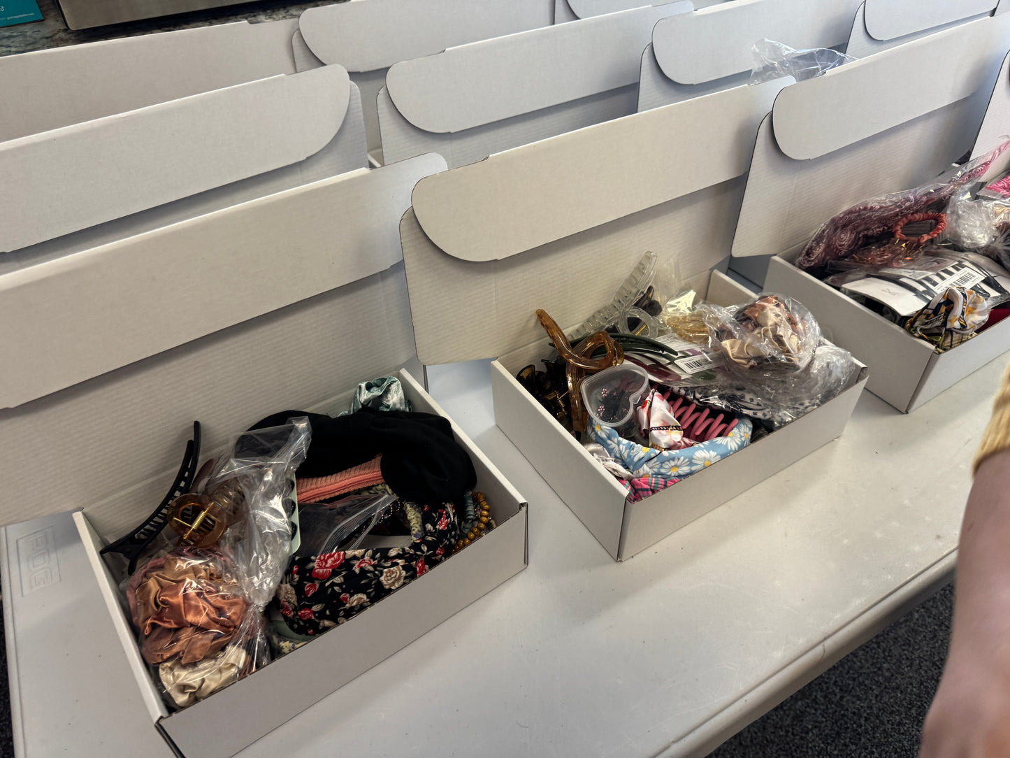 Hair accessory SURPRISE BOX!!