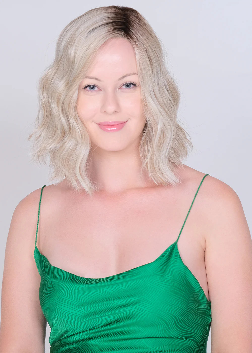 LF - Califia - Classic Cafe Belle Tress Wigs