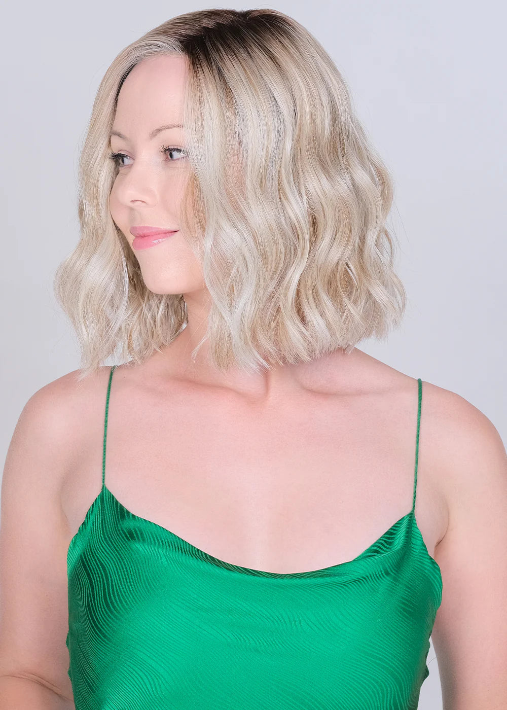 LF - Califia - Classic Cafe Belle Tress Wigs
