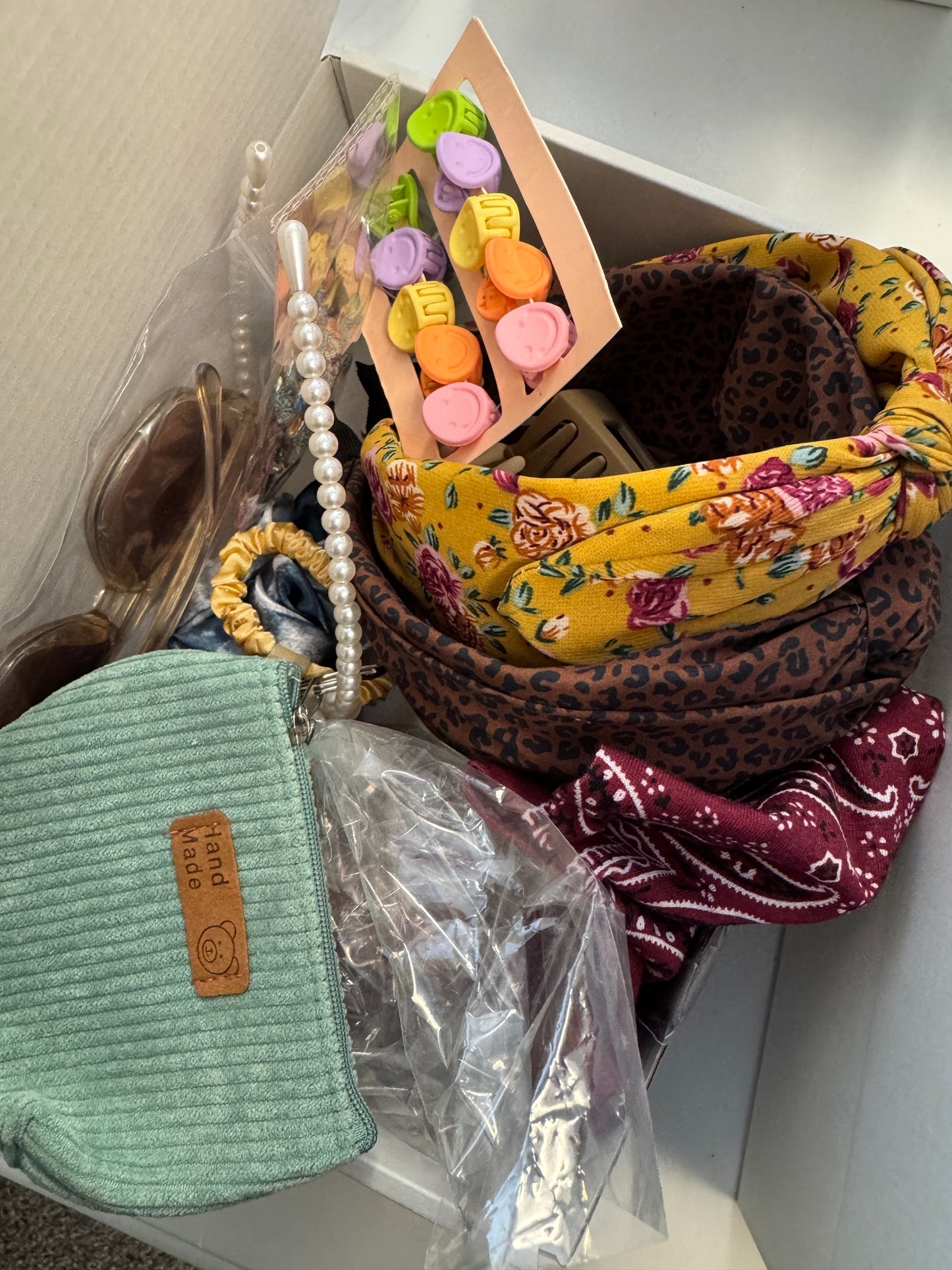 Hair accessory SURPRISE BOX!!