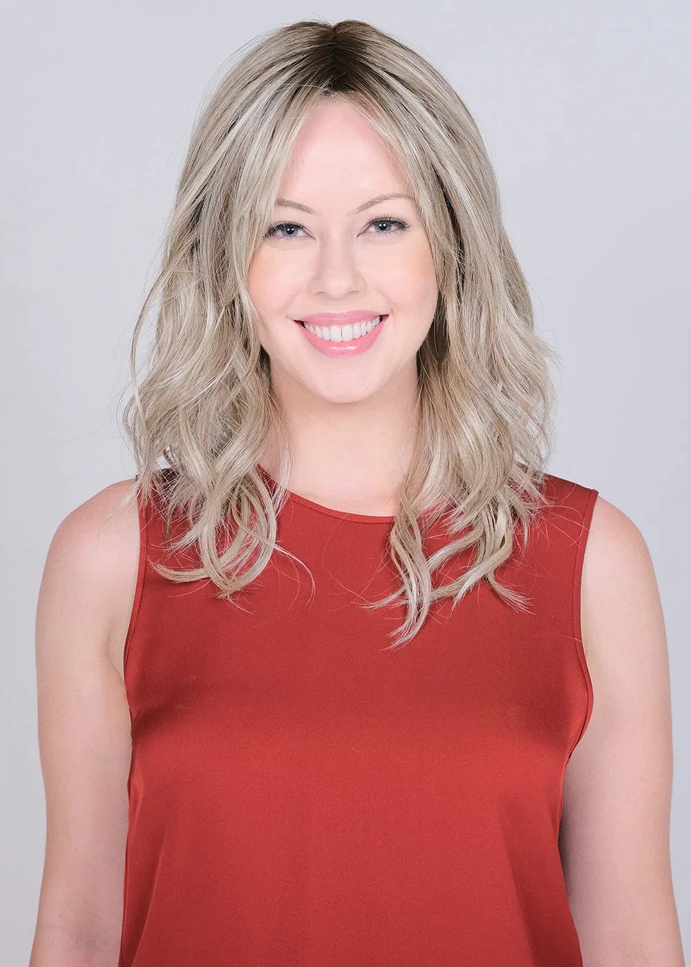 Cafe Collection - PEERLESS 18" E - Belle Tress Wig - IN STOCK
